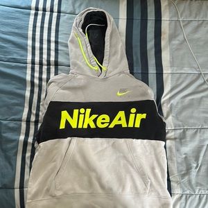 Nike air hoodie size small